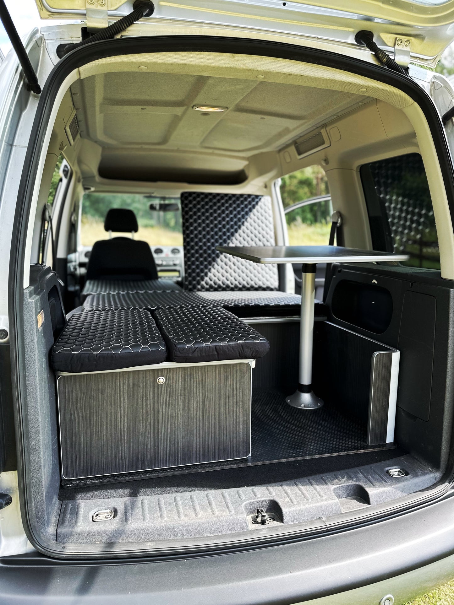 Outback Campers Volkswagon Caddy Life Mini-Husbil från 2011