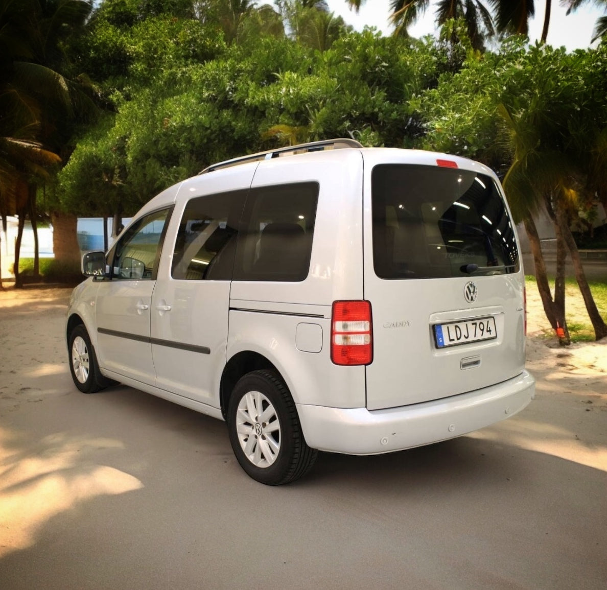 Outback Campers Volkswagon Caddy Life Mini-Husbil från 2011