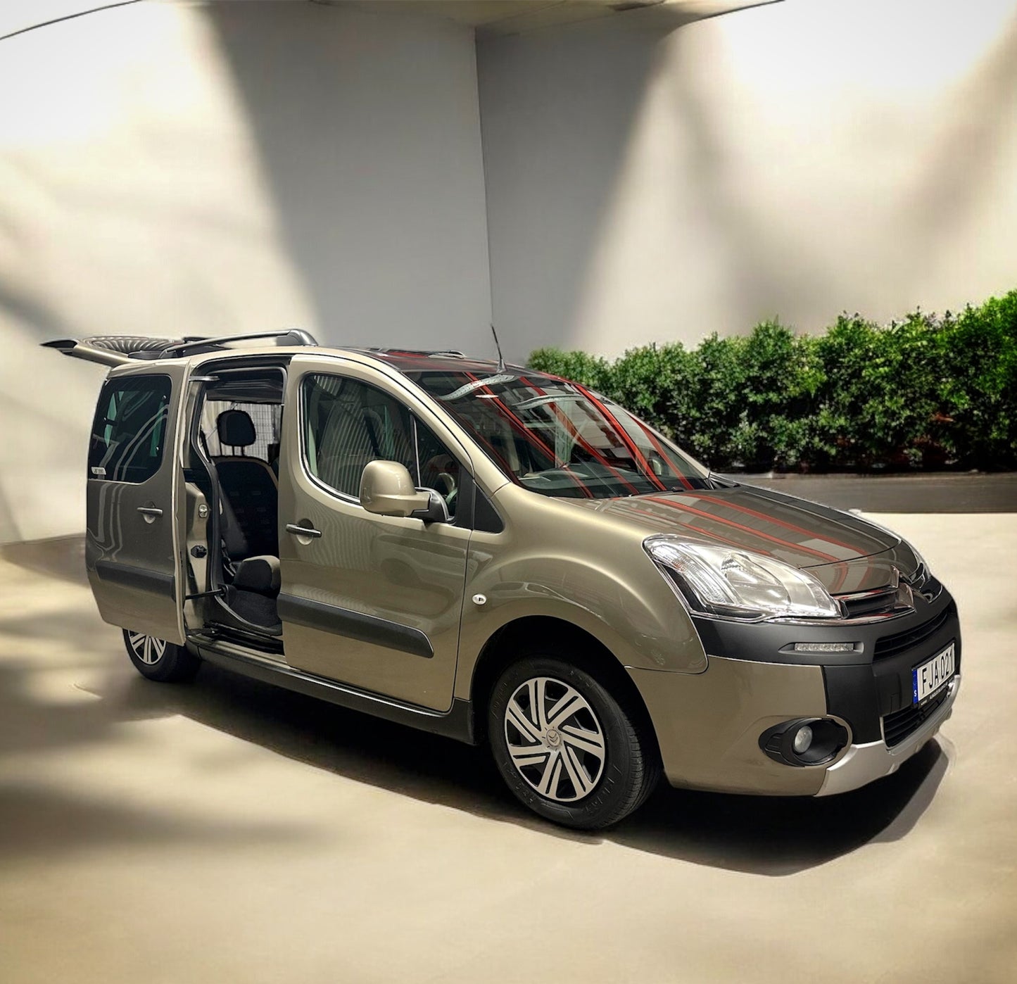 Citroen Berlingo Multispace 1.6 HDi XTR Campervan Husbil